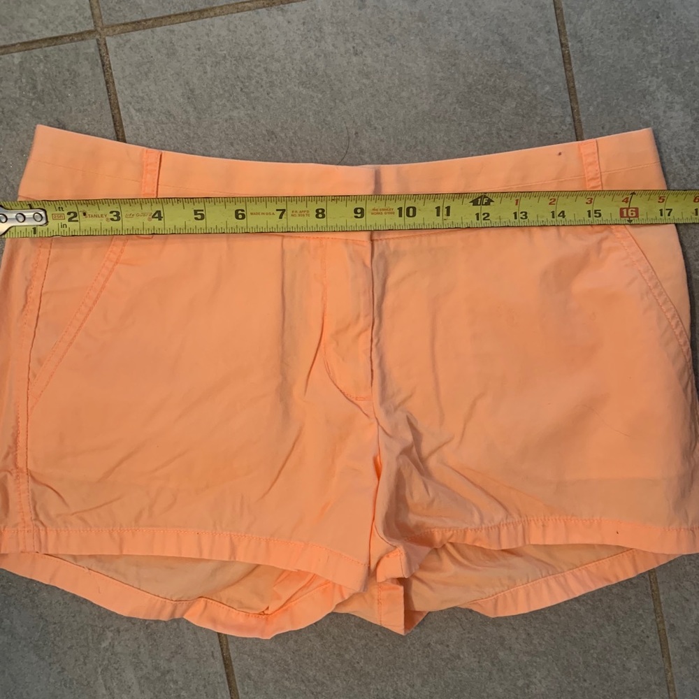 J. Crew 3.5” Chino Shorts - Picture 4 of 5